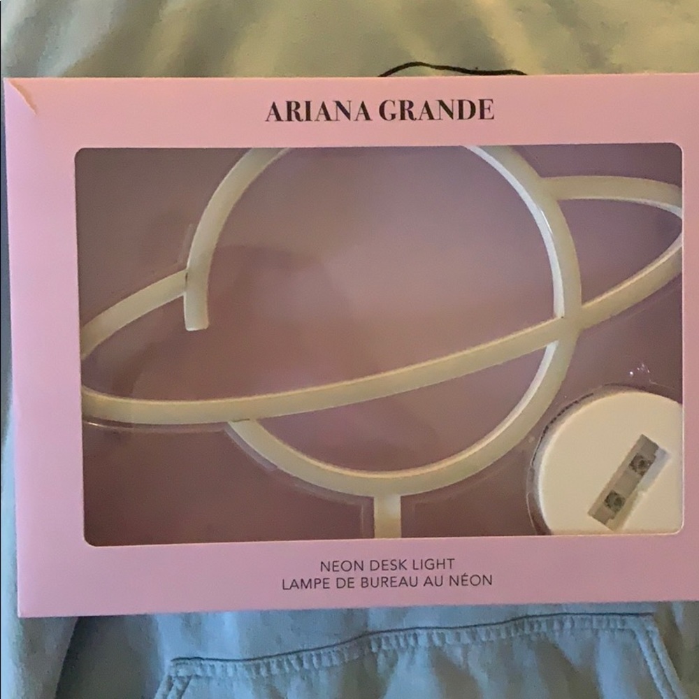 Ariana Grande Lamp